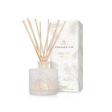 Load image into Gallery viewer, Frasier Fir Petite Flocked Diffuser
