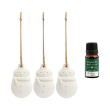 Load image into Gallery viewer, Snowman Mini Diffusers with Fragrance Oil
